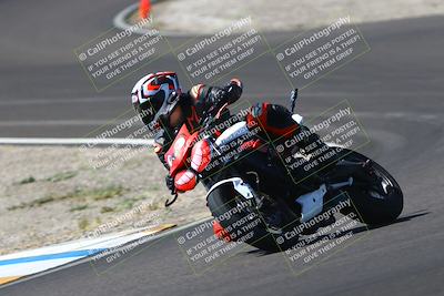 media/Sep-21-2025-TrackDaz (Sun) [[277c75b276]]/C Group/1140pm (Turn 3)/